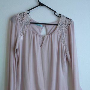 Salmon Chiffon Long-Sleeved Blouse w/ Embroidery
